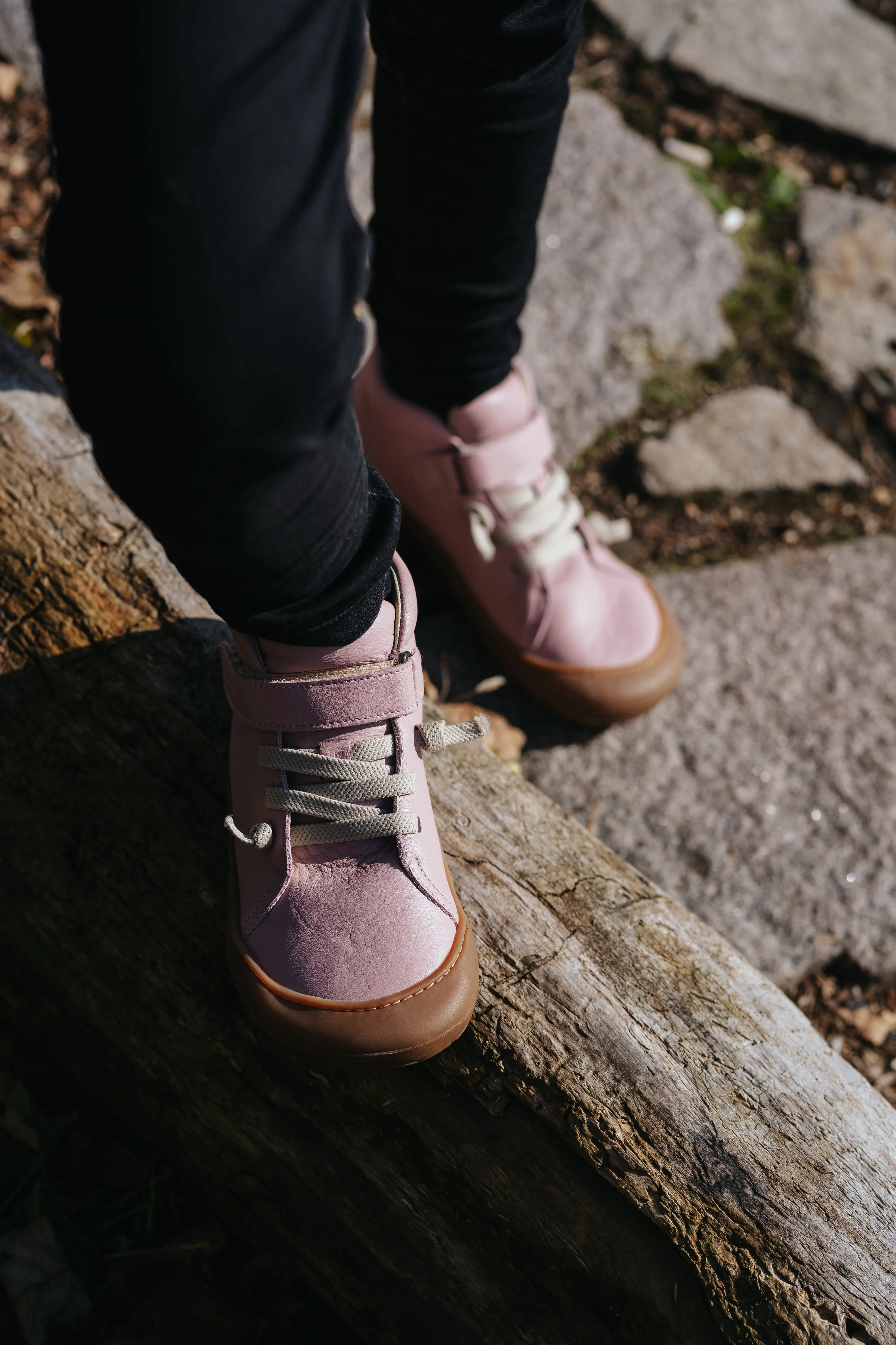 AYLLA BAREFOOT ALL WEATHER TIKSI KIDS - PINK