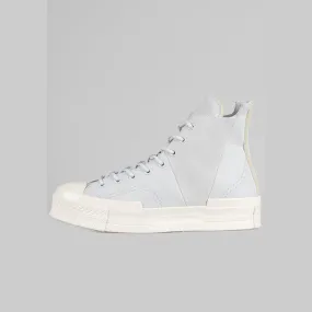 Chuck 70 Plus Hi - Moonbathe/Egret