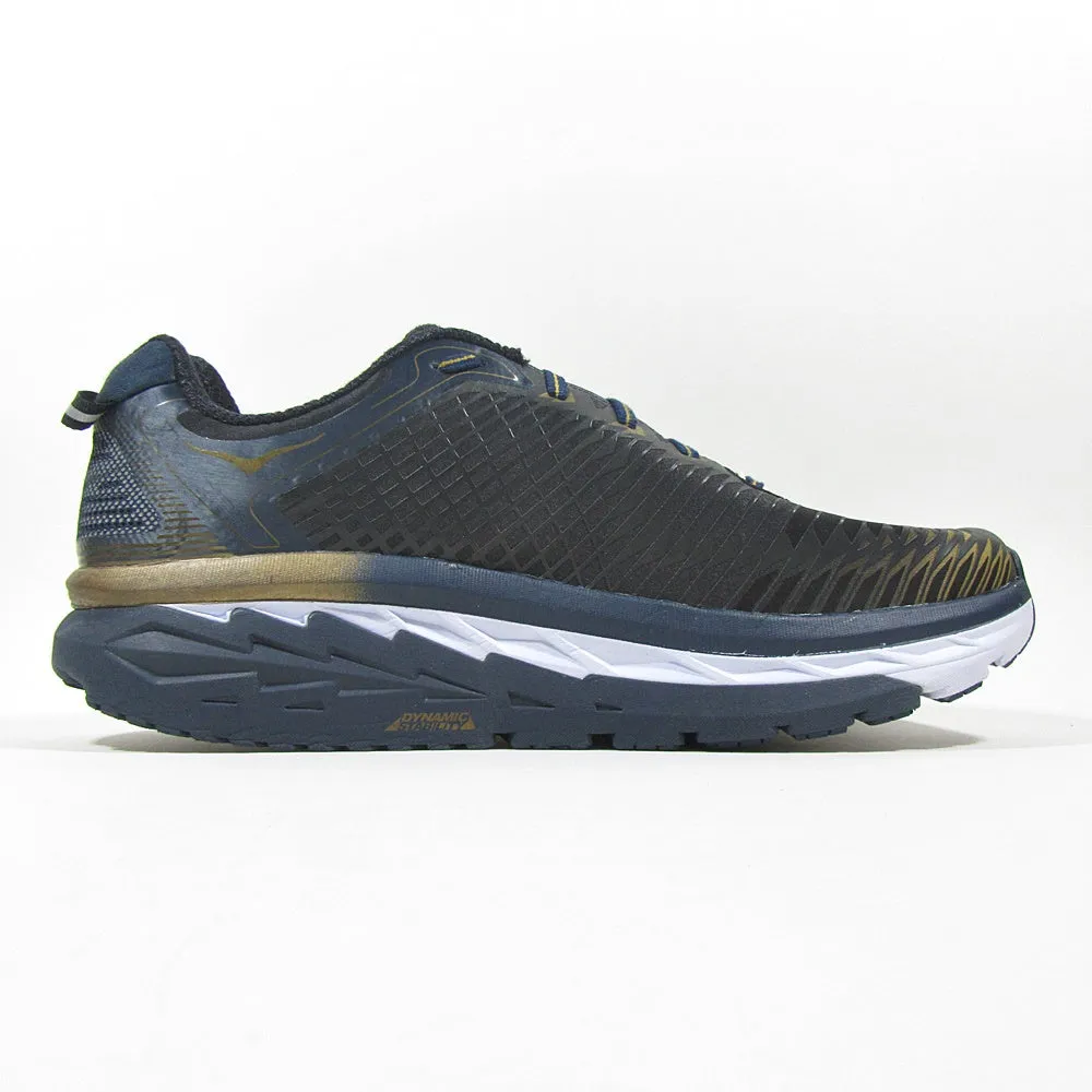 HOKA ONE ONE Dyanamic  Stability