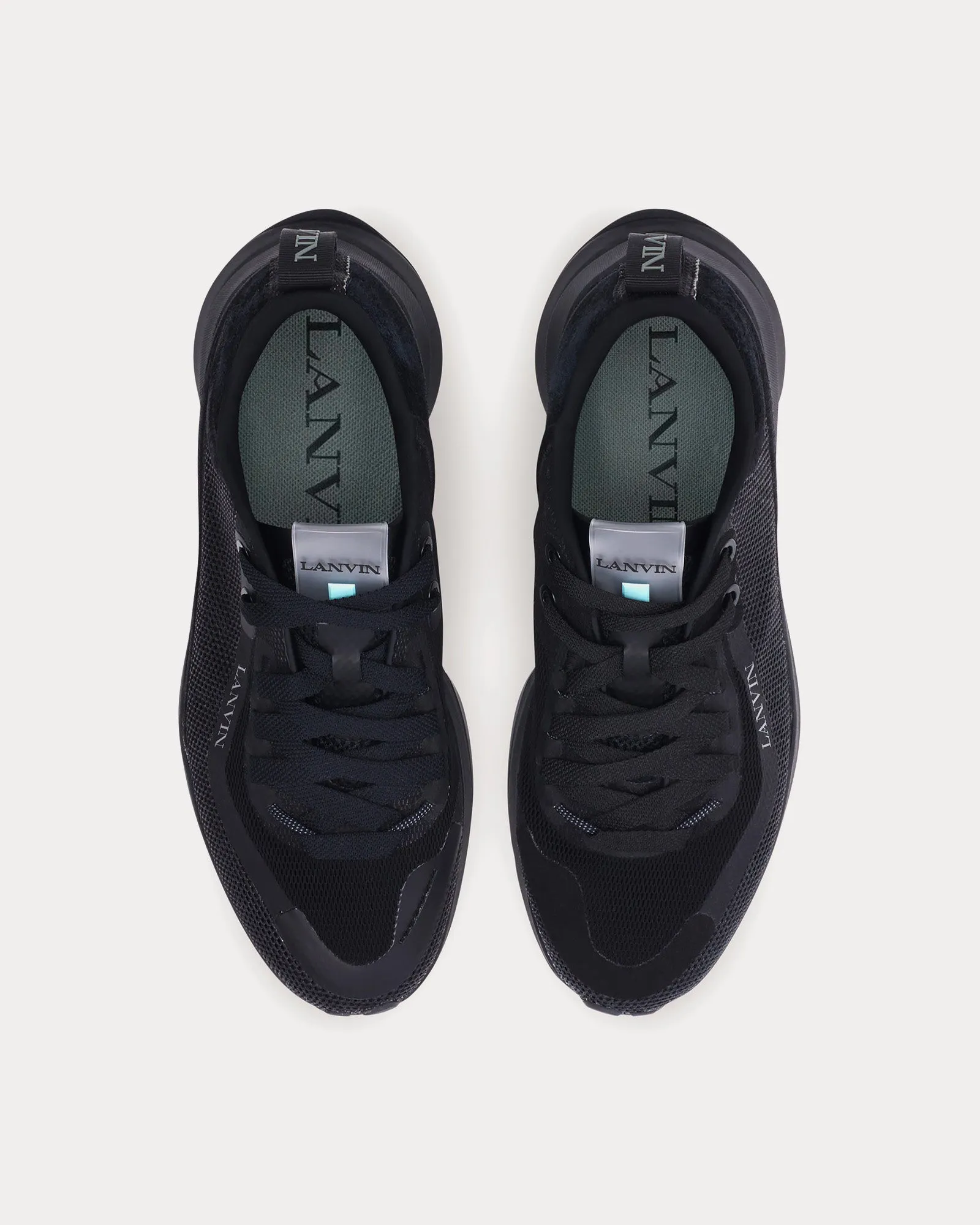 L-I Mesh Black / Black Low Top Sneakers