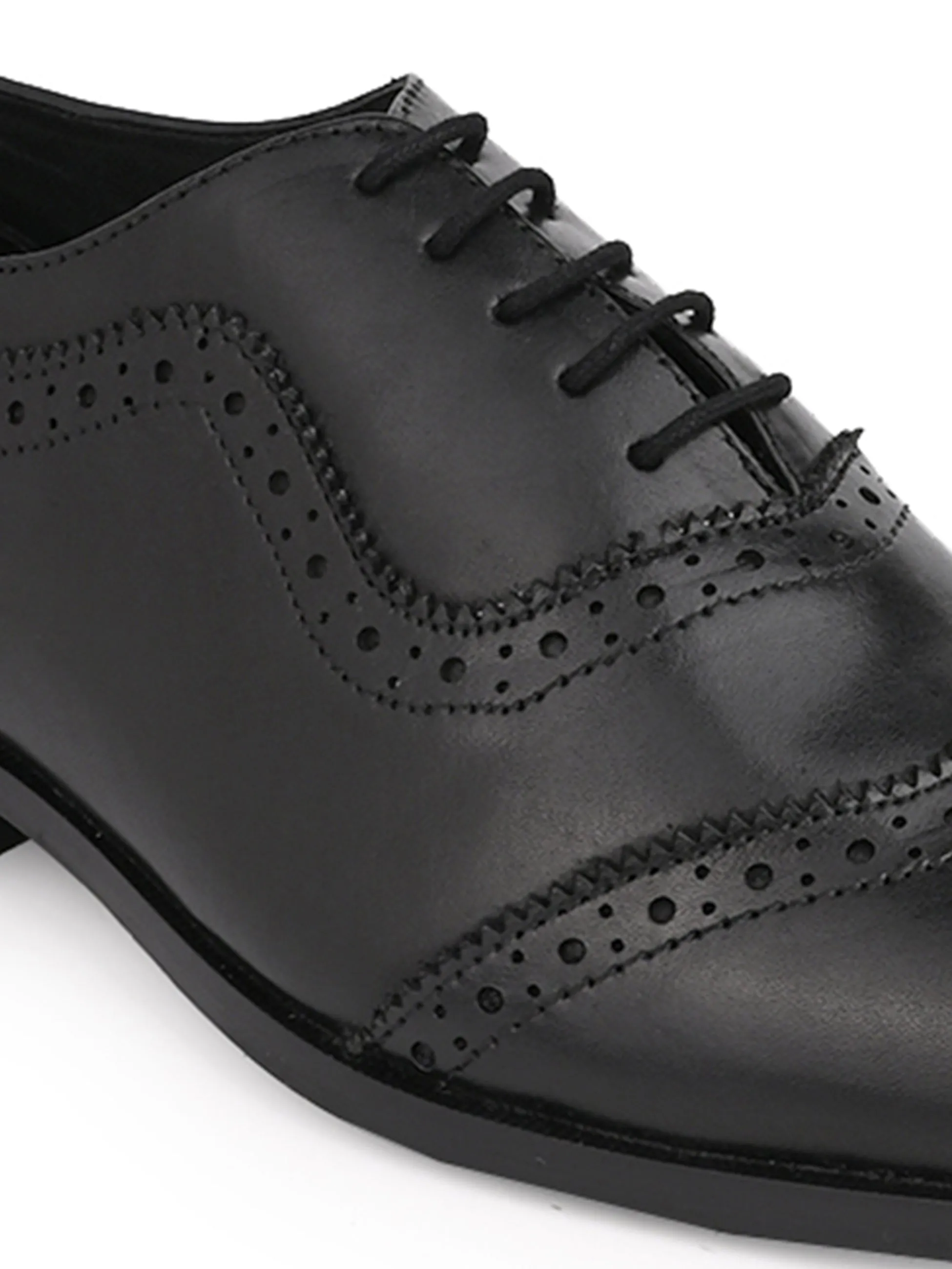 Men Black Solid Brogue Oxford Formal Shoes