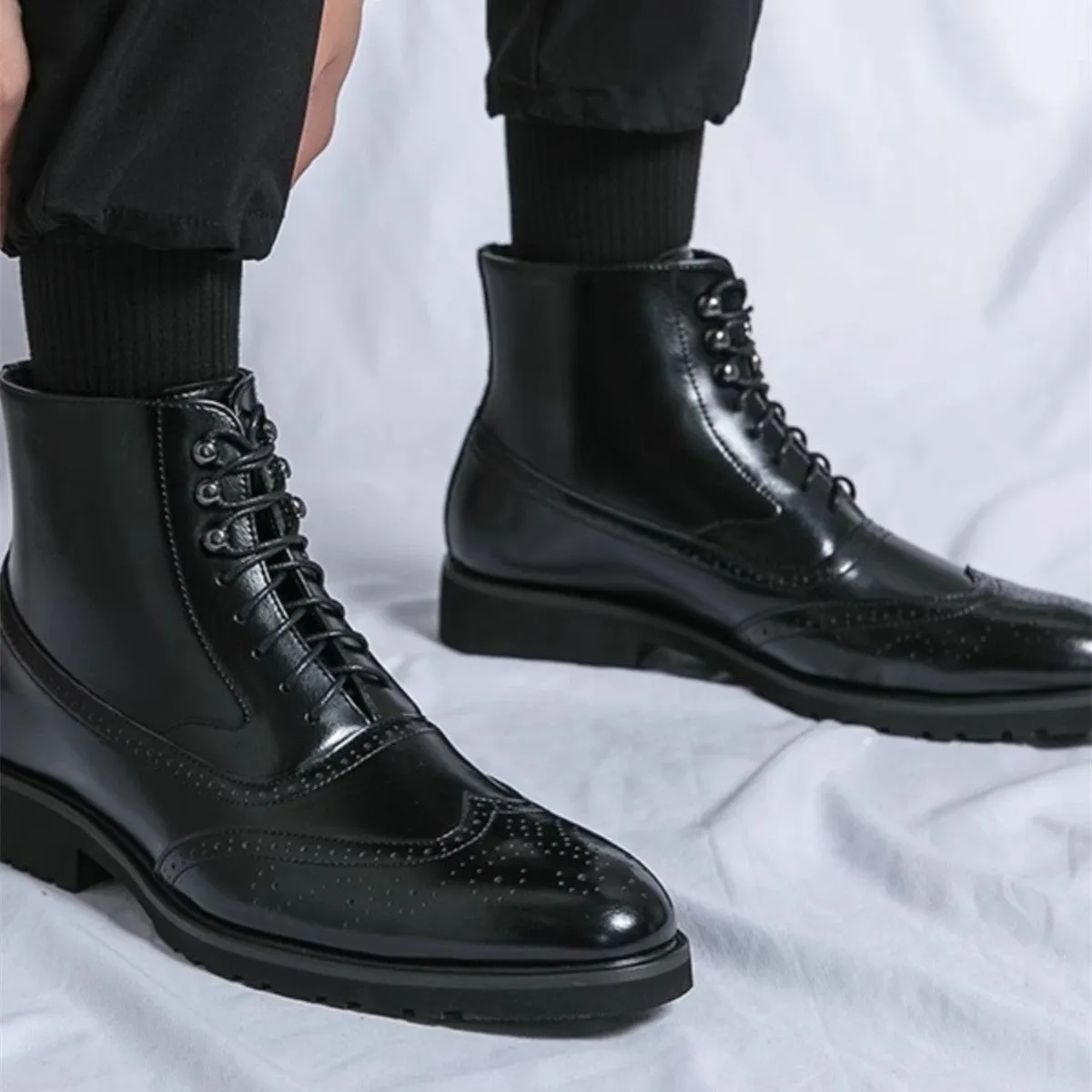 Men's Leather Thick Sole Mid-Top Shoes