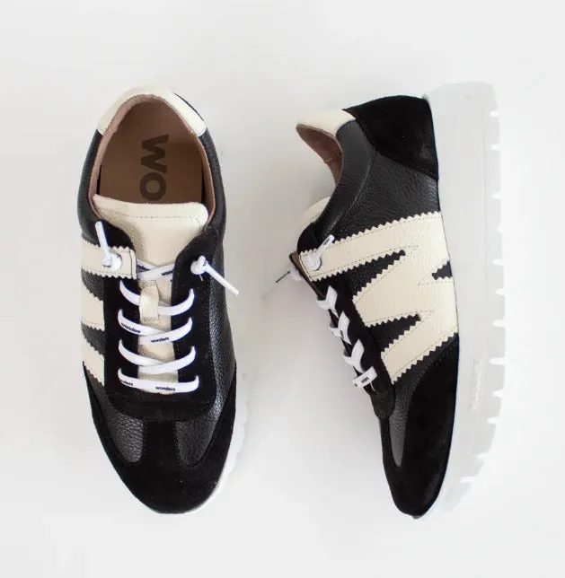 Phoebe Sneaker