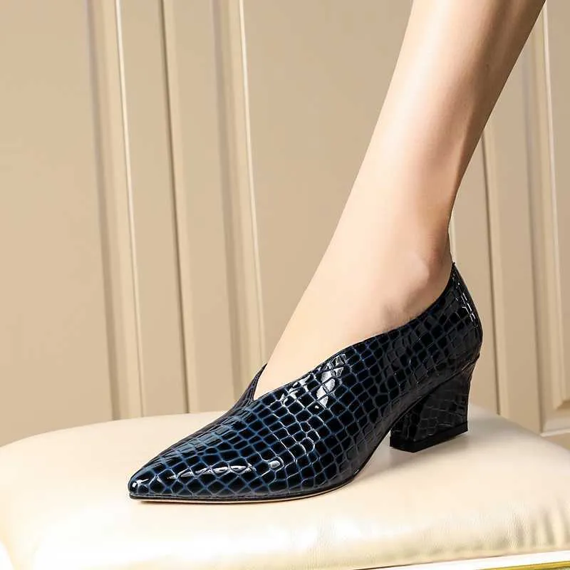 Serpatura Slip-On Business Heels