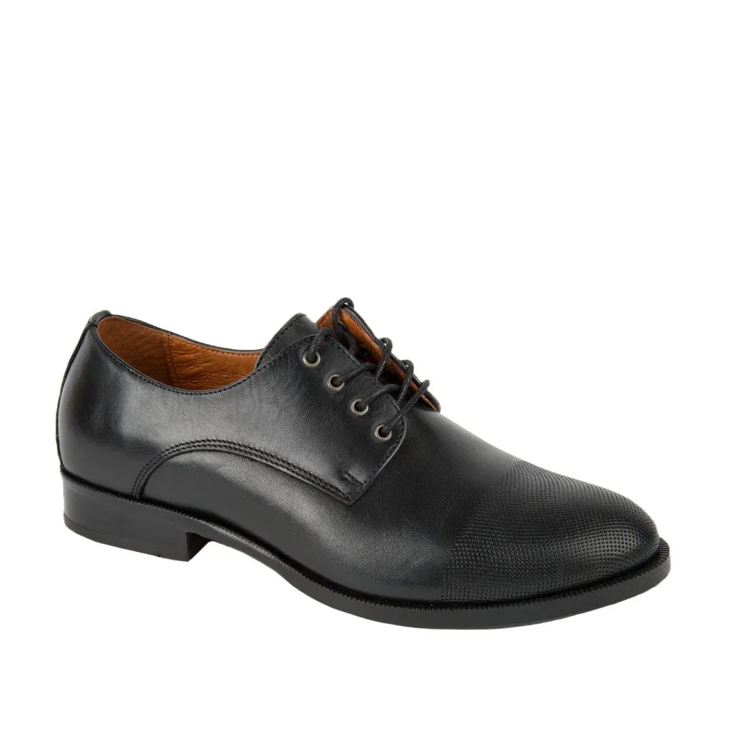 Ten Points Diana Dress Shoe in Black Leather