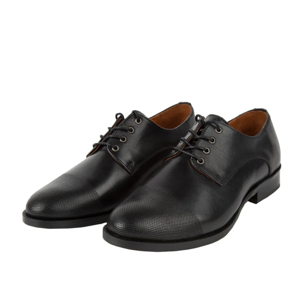 Ten Points Diana Dress Shoe in Black Leather