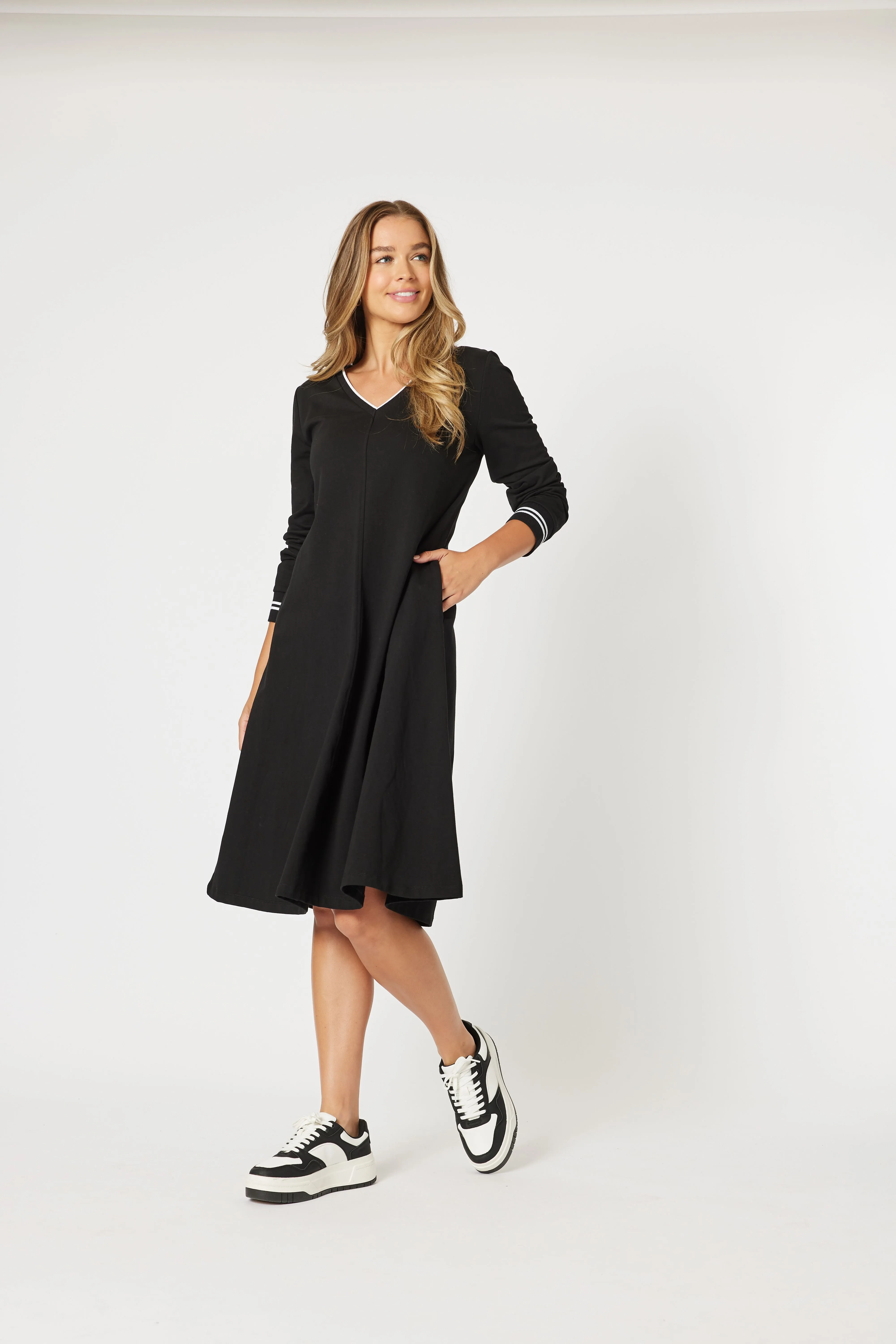 Threadz 'Urban Sport Dress' - Black