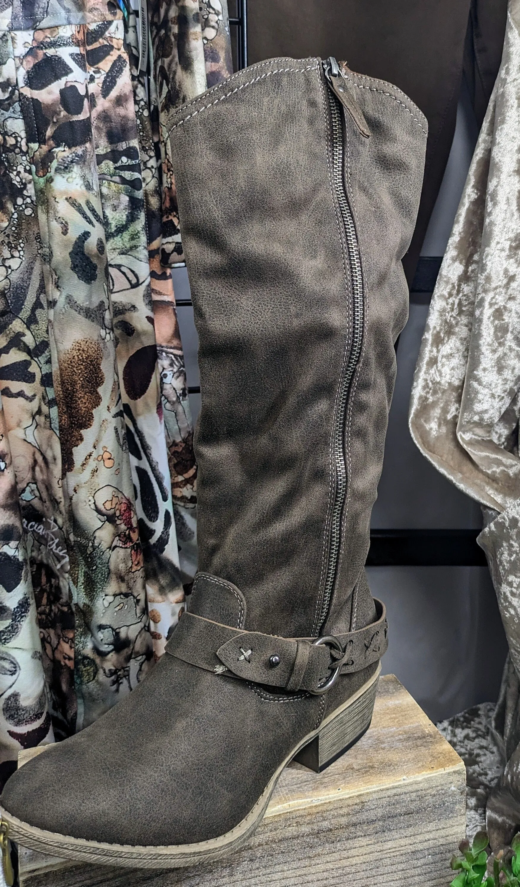 Very G Dark Chocolate Tall Boots trending for Fall and Winter