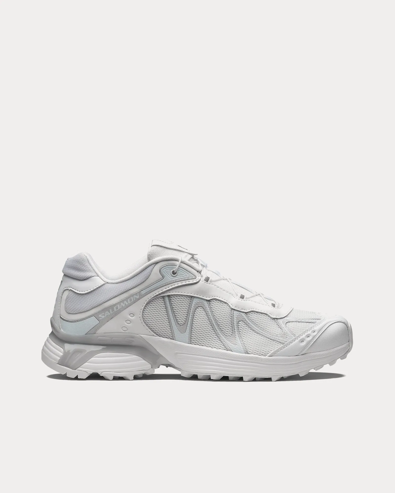 XT-Whisper White / Lunar Rock / Ftw Silver Low Top Sneakers